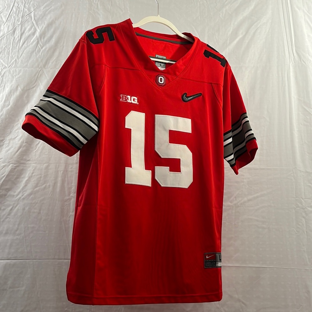 Men’s Large Ezekiel Elliot Ohio State Jersey